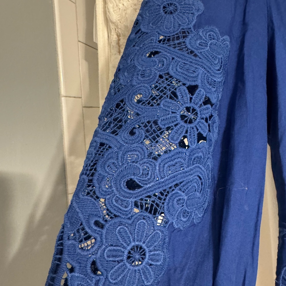 Farm Rio Embroidered Women's Top - Picture 2 of 4